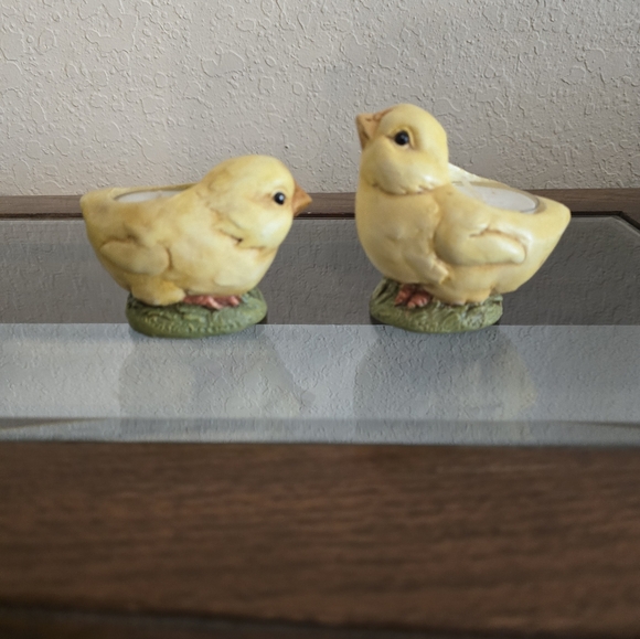 Vintage hand painted Easter Chick tea light. Set of 2. - Picture 8 of 13